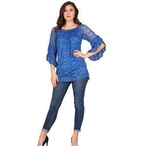 LILDY Full Lace On/Off-Shoulder Tunic Top